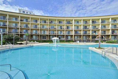 The Beach Resort - image 11