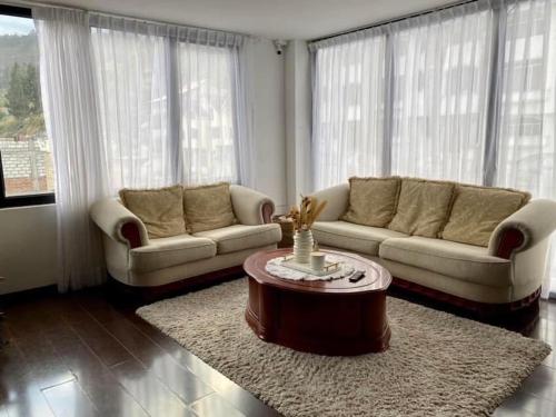 Hermoso Departamento con jacuzzi Ficoa-Ambato