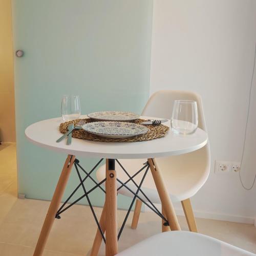 MYO Barcelona Hotel & Apartments in 卡斯特爾德費爾斯