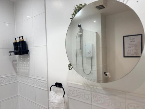 2 bedroom apartment near Etihad stadium, Manchester (fotografie 3)