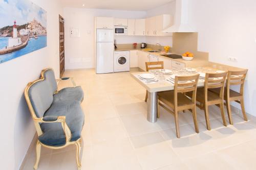 Apartamentos Sofía Playa Ibiza - image 9
