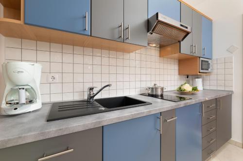 Apartments Kvarner 2 - image 5