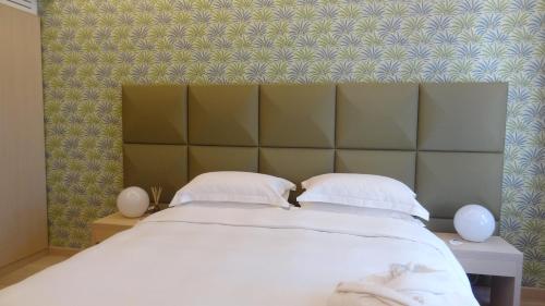 Augustana House and Suites, Roma