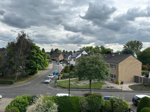 Ferienwohnung , ruhig gute Messe Anbindung,Parkplätze & Top- öffentliche Verkehrsmittel zur City und Messe, Дюссельдорф (фото 3)