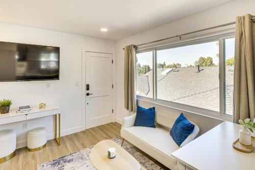4 Mi to SoFi Stadium Pet-Friendly LA Area Home, Los Ángeles (foto 8)