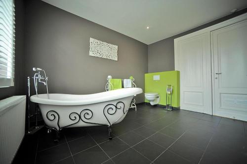 Guesthouse Expo 13 - Gent
