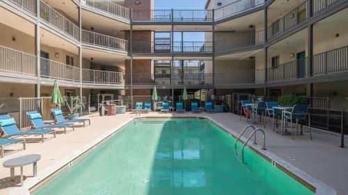 Spacious 2BD - ASU - Sloan Pk - WD Parking Sleeps 8, Tempe (foto 6)