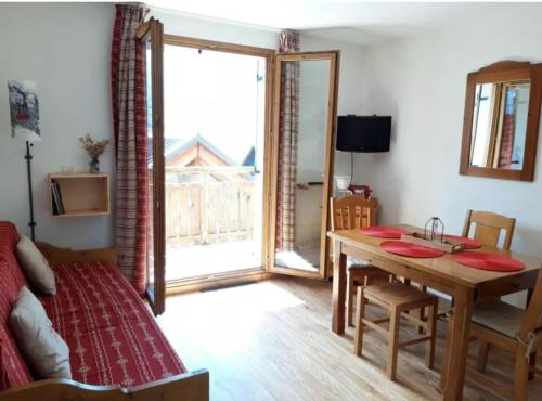 Appartement chalet a la montagne in Albiez-Montrond