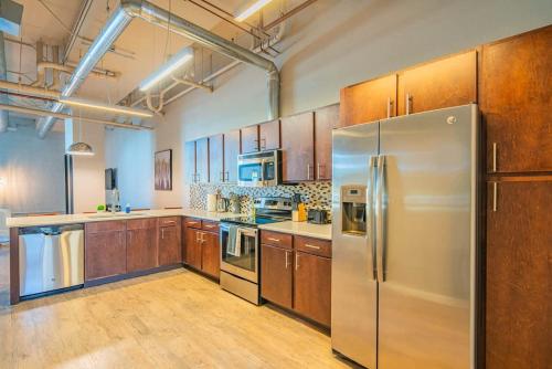 Perfect 1BD - ASU - Sloan Pk - WD - Parking - Sleeps 6 detail