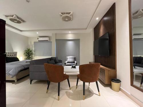 Luxor Apartments & Suites - DVA - main image
