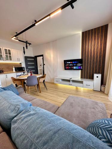 Cozy Apartment with Balcony on the Black Sea- part of the family 'Vicki Apart