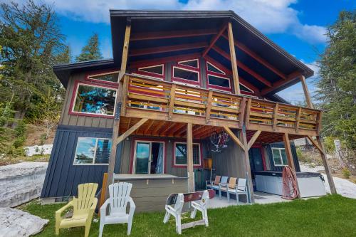 3 Bed 3 Bath Vacation home in Schweitzer Mountain in Σαντπόιντ(Αϊντάχο)