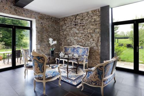 Le Temps Suspendu Maison de charme 4 étoiles en Savoie (Le Temps Suspendu Maison de charme 4 etoiles en Savoie) in Grezī Surē