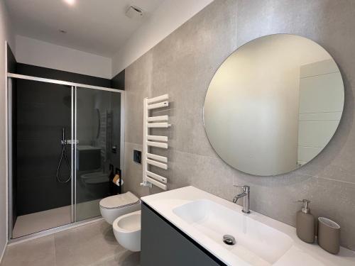 One-Bedroom Standard Apartment image 1
