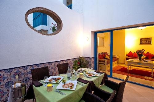 陽台/露台, 亞爾雷迪納酒店 (Diar Lemdina Hotel) in 亞斯明哈馬馬特