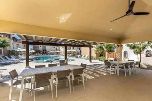 Cozy 2 BR with Private Terrace & BBQ in Quivira in Los Cangrejos