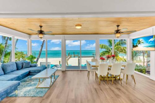 BeachFront Luxury island Home in แคปติวาไอส์แลนด์ (FL)