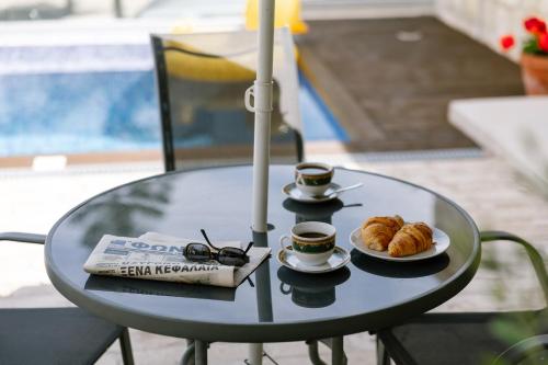 Stonehouse with private swimming pool in 卡萊佩伊亞