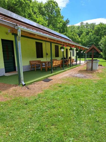 Garamszegi Szajki Vendeghaz in Hosszúpereszteg