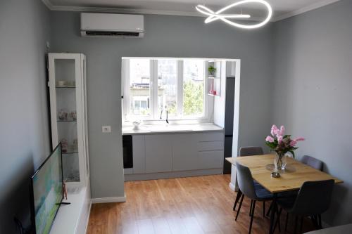 Teo Apartment 2, Tirana (photo 6)