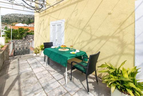 Holiday Home Marija - terrace - image 5