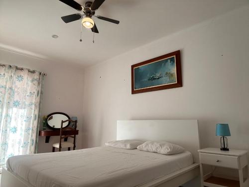 Villa Madeira in เมเดย์โรส