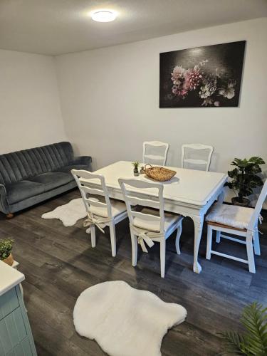 Large Central Apartment - MODERN & Fully Equipped - near fair, Colonia (foto 5)