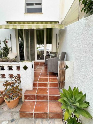 Perfect Family Retreat Les Cases in Les Cases d'Alcanar