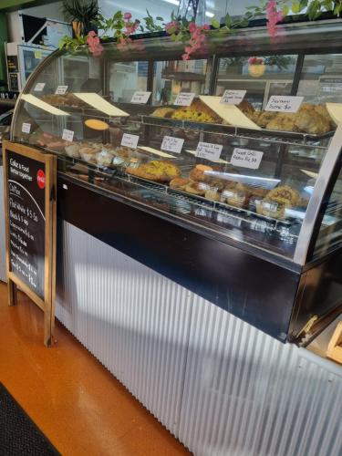 287 Cafe & Motel in ไวรัว