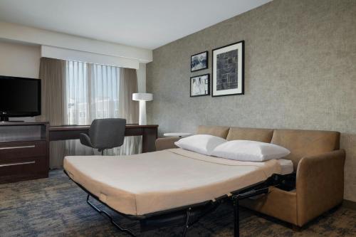 One-Bedroom King Suite with Sofa Bed