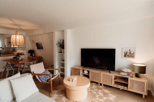 The Aframe in Corinella