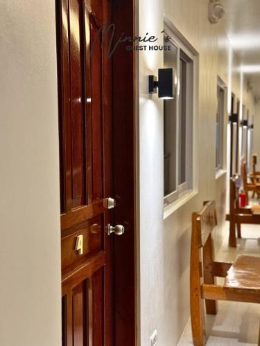 Minnie's Guest House near Santa Isabel Erőd