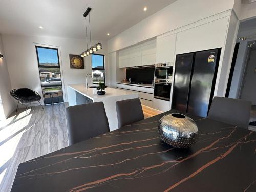 Tranquil New Home with Stunning Hill Views in Cashmere