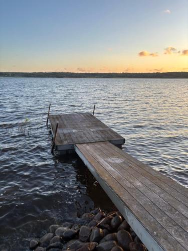 Stuga med egen strand in Kil