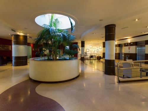 MS Aparthotel - image 10