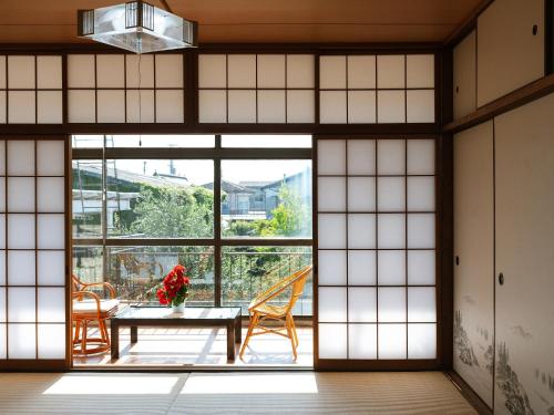 ゲストハウスまりん