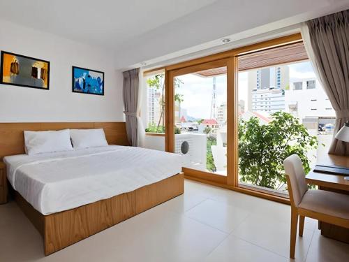 Golden Holiday Hotel 5