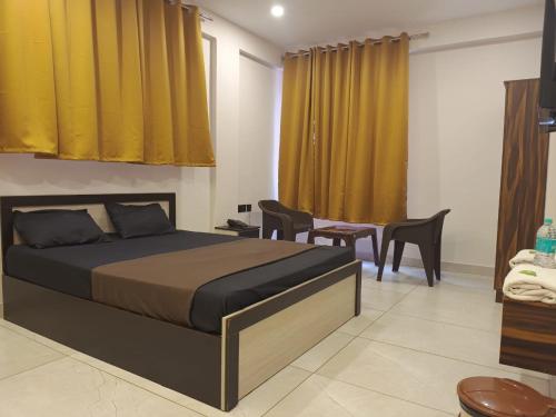 1 queen bed