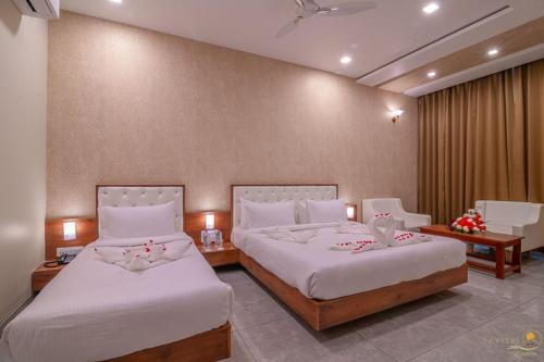Executive Triple Room image 2