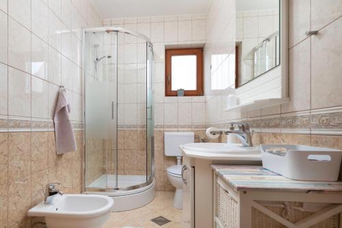 Apartments Kvarner - image 5