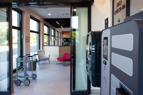 ibis budget Hotel Berlin Airport, Berlin (photo 4)