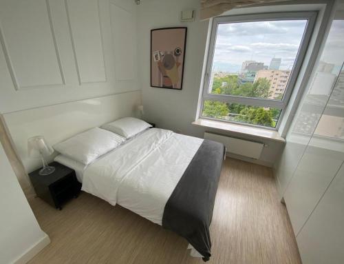 WB2 Wyrafinowany luksusowy apartament w centrum, Varsovie