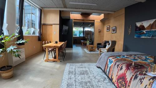 Blue Mountains Loft, Tapanui in Edievale