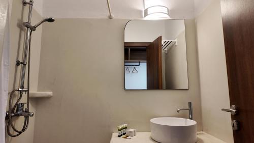 Hotel Santorini - image 2