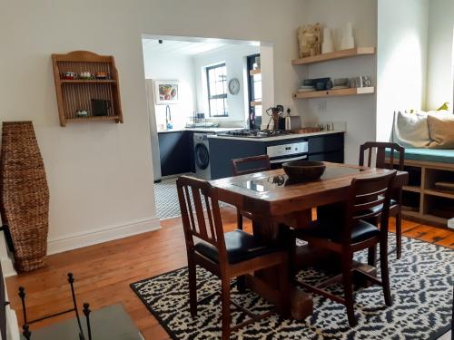 ห้องครัว, Hermanus Champagne Accommodation in เฮอร์มานัส