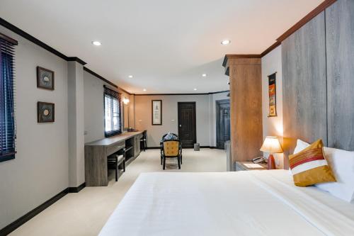 room detail thumbnail 0