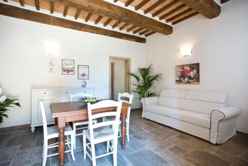 卡萨莱圣加尔加诺公寓式酒店