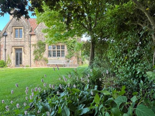 Exterior view, The Gables in Spaxton