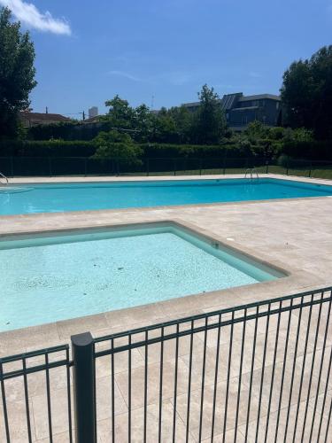 Les Jardin de la mer in La Fontonne