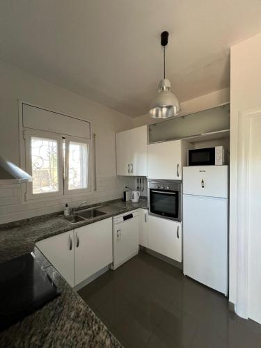 Konyha, Villa Lon in Playa y Fiesta